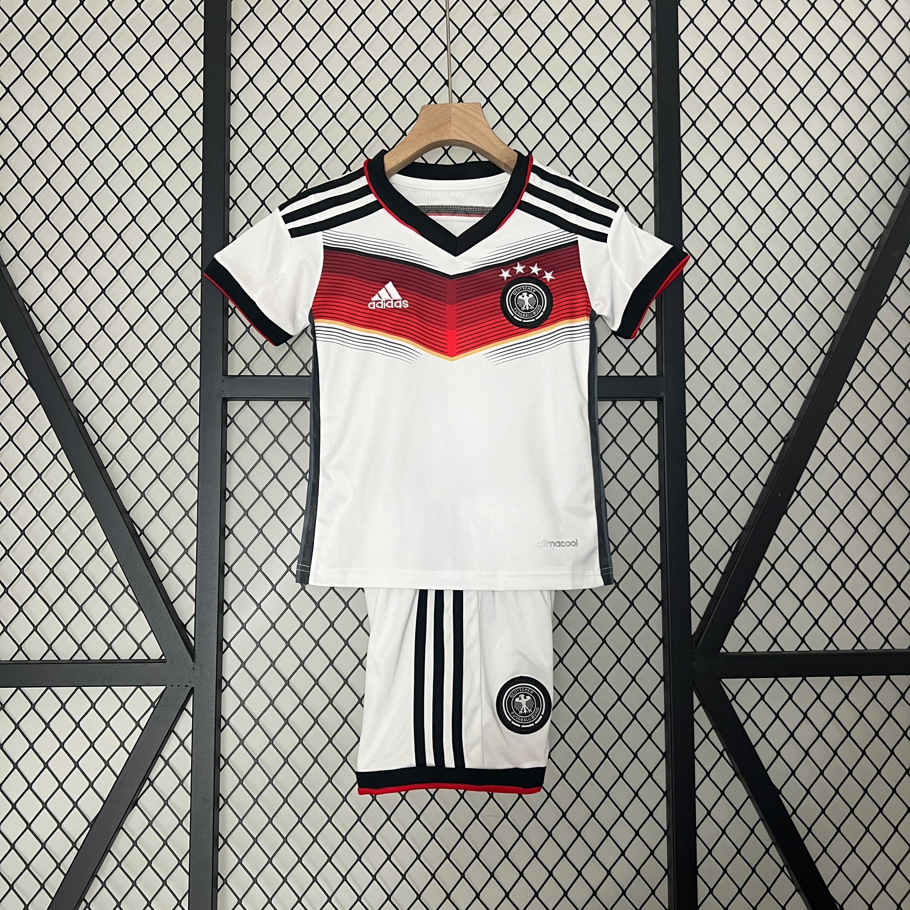 Kids Deutschland Retro Set 2014