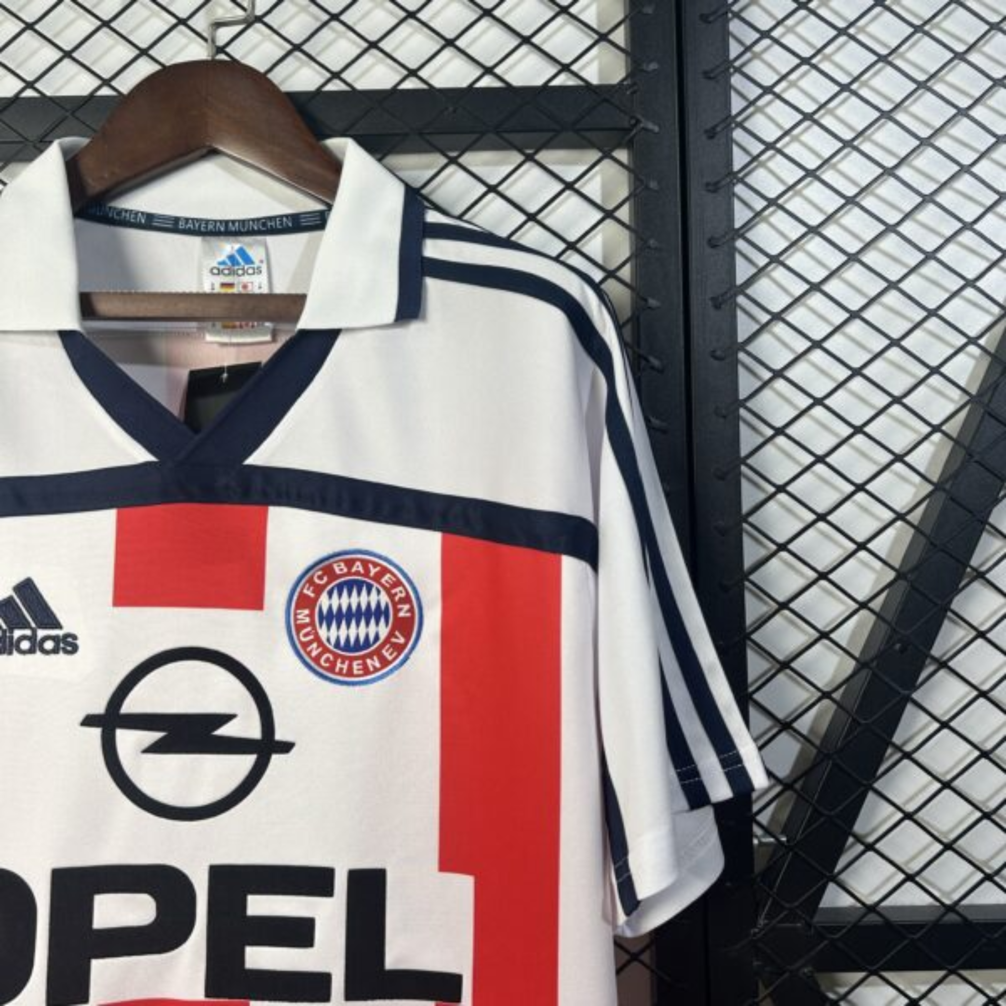 Bayern Auswärts Trikot 00/02